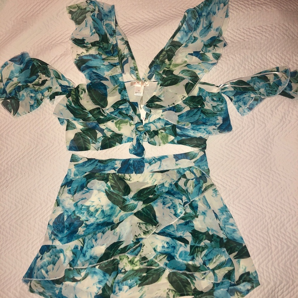 TWO PIECE SET